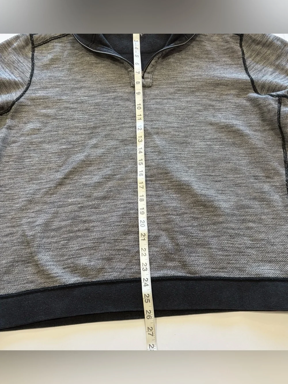 Tommy Bahama Men’s Reversible Quarter Zip Pullover Gray Black L Approx